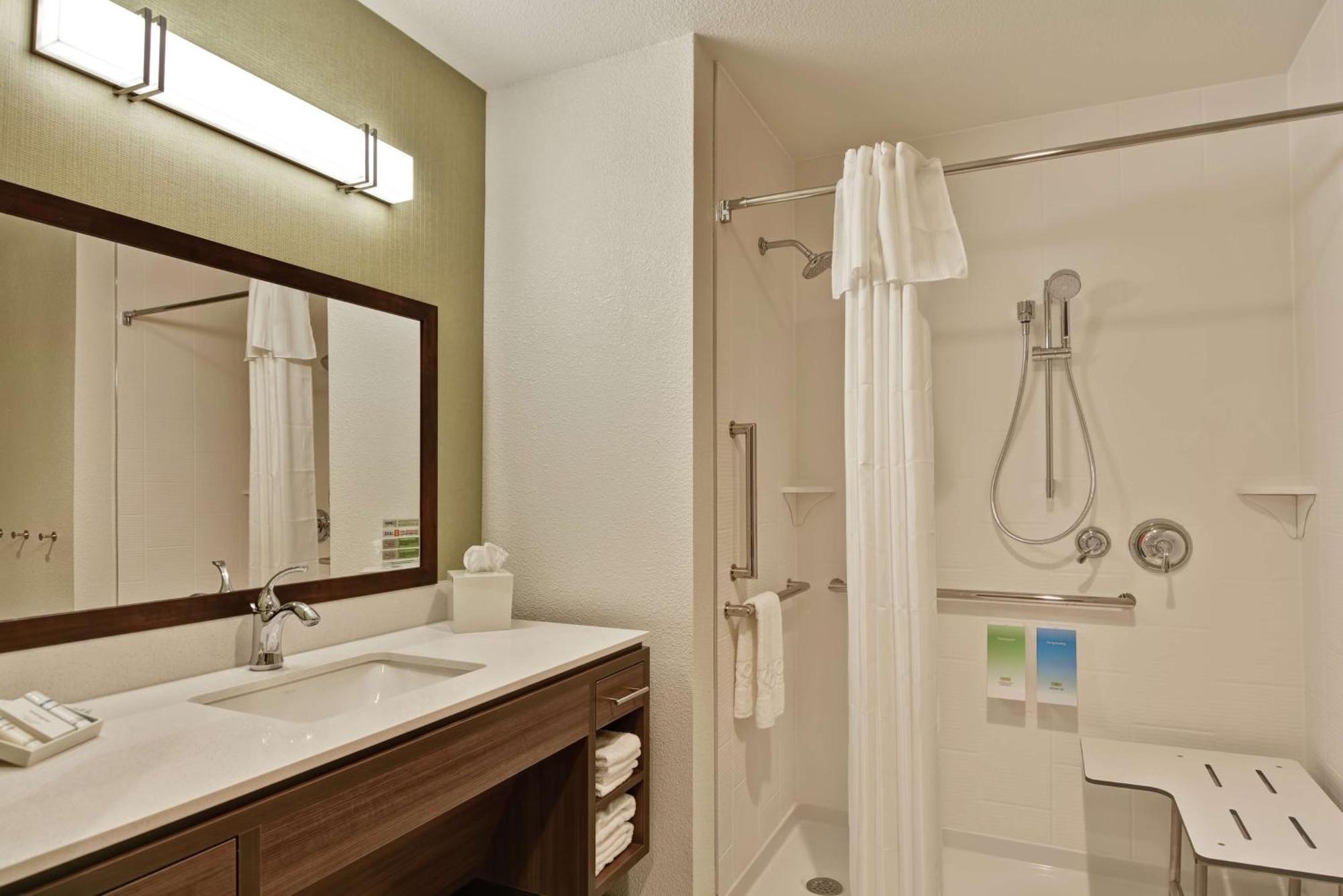 Home2 Suites By Hilton Rochester Mayo Clinic Area Bagian luar foto
