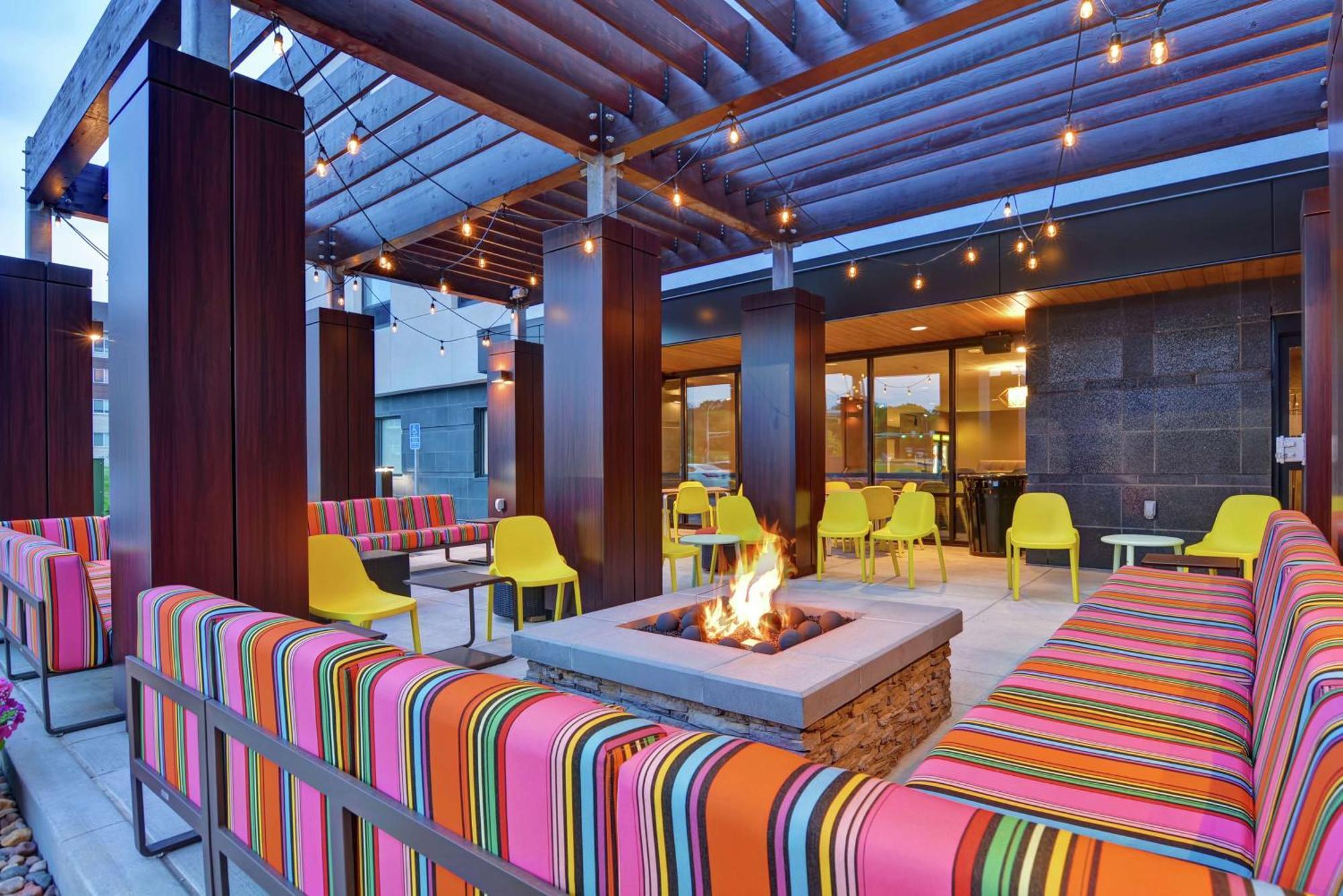 Home2 Suites By Hilton Rochester Mayo Clinic Area Bagian luar foto